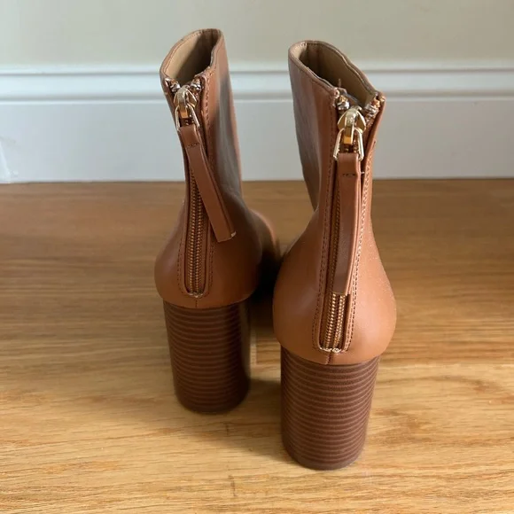 Women's Tan Ankle Boots - Picture 6 of 6